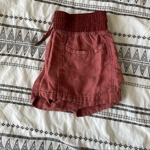 Athleta Cabo Linen Shorts in Rust Red